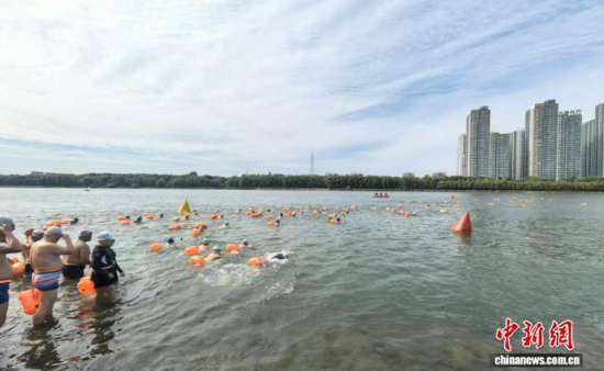 ���(d��ng)���c����ˮ��������ʯ���� �z