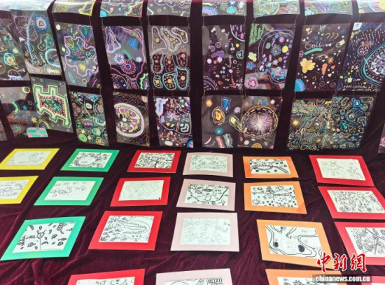 �W(xu��)�����ڡ�΢��ҕ�硱�n���τ�(chu��ng)������Ʒ����ʯ���� �z