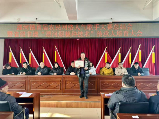 ���(d��ng)�F(xi��n)���� �Ժ���ί���������D