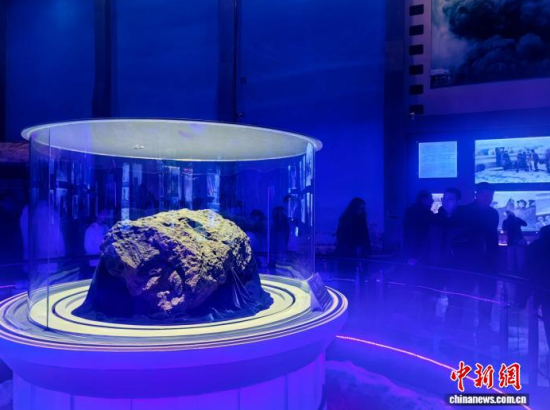 �ο��څ��^������һ̖���Eʯ�������W�� ���z