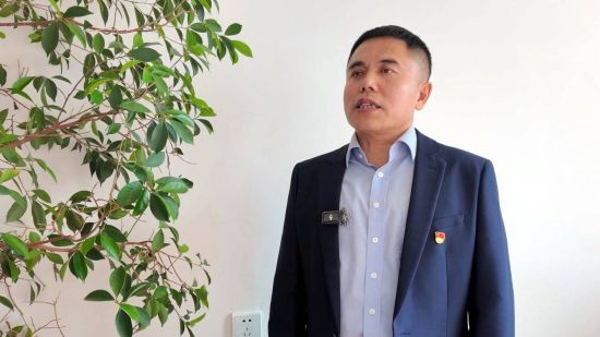 �Ժ��й��žָ����L(zh��ng) �Sʿ��