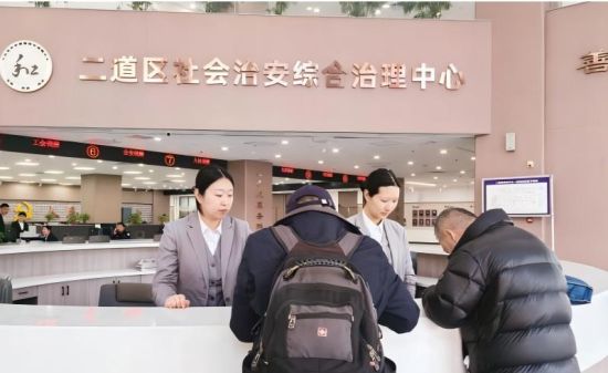 �����^(q��)���(hu��)�ΰ��C���������Ą�(chu��ng)�·���(w��)ģʽ�A��Ⱥ����ه��