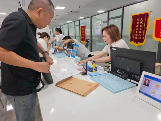 �����ˆT���ڞ�����k��I(y��)��(w��)�� �����hί���������D