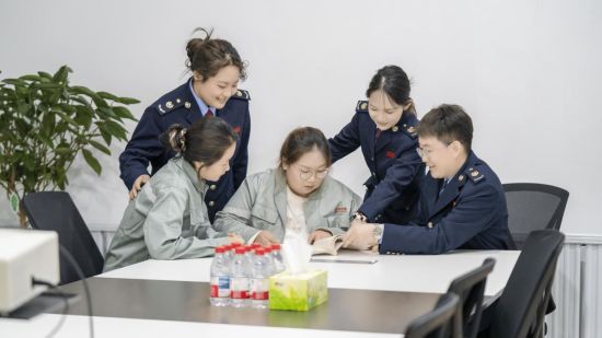 靖宇縣稅務局/供圖 靖宇縣稅務局/供圖